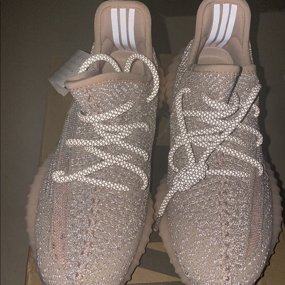 Yeezy Boost 350 V2 Women Shoes Synth Light Pink Color size us 6.5 - Picture 6 of 7